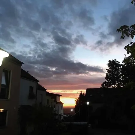 Im 1 Og In Einem Reihenhaus Mit Gemeinschaftlichen Zimmern * היידלברג