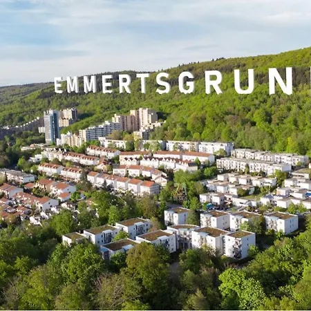 Im 1 Og In Einem Reihenhaus Mit Gemeinschaftlichen Zimmern *