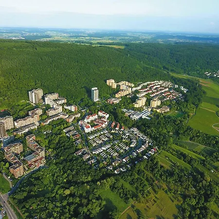 Im 1 Og In Einem Reihenhaus Mit Gemeinschaftlichen Zimmern *